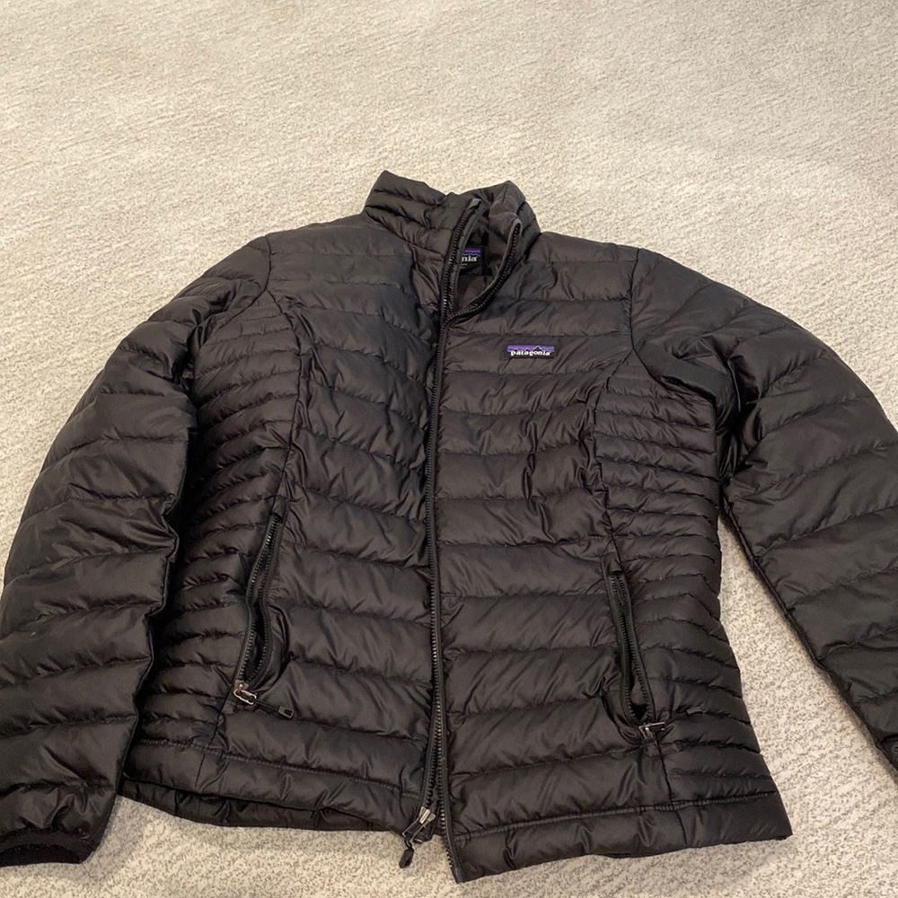 Patagonia puffer jacket